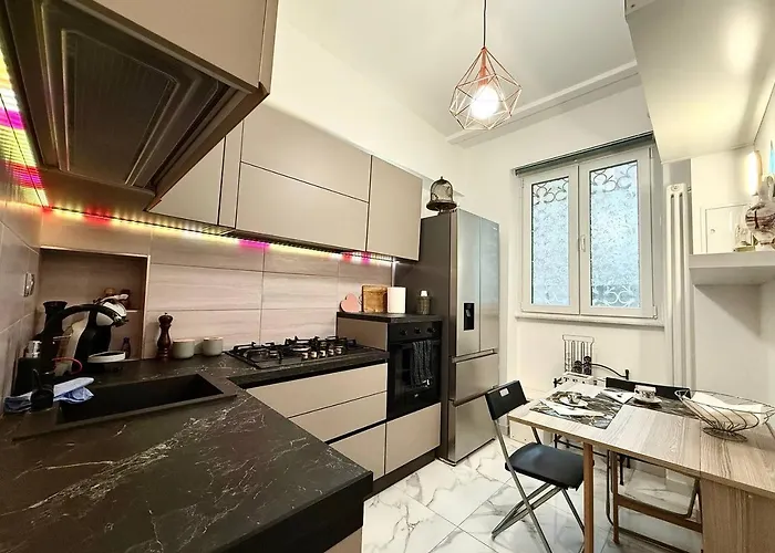 Apartment Change S House, Few Stops From St Peter S *